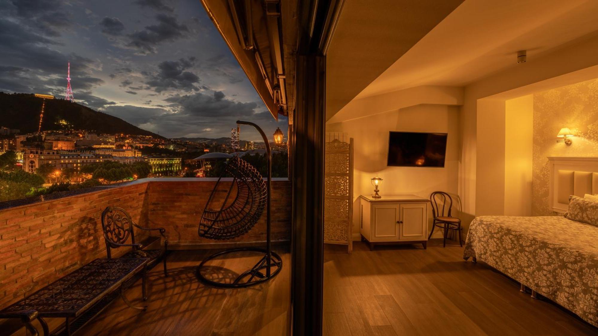 Hotel Passport Tbilisi Eksteriør billede